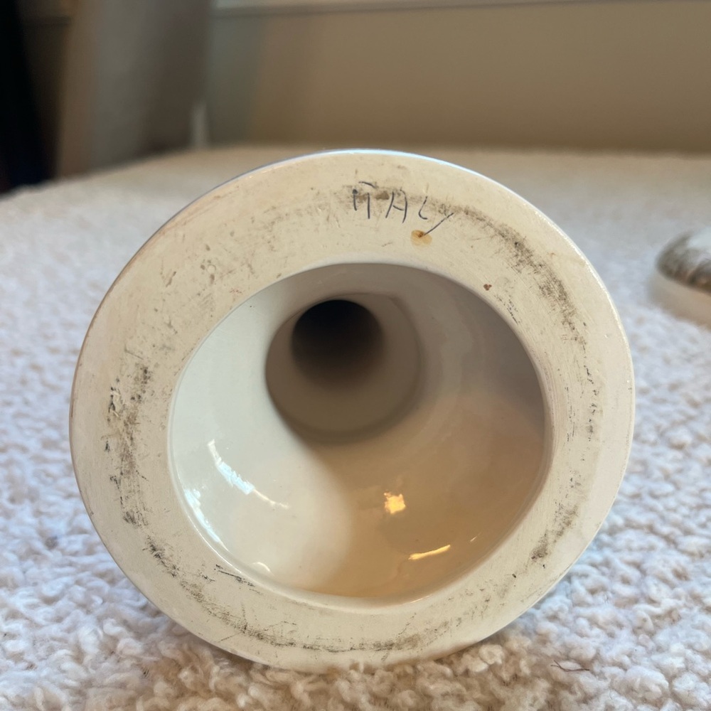Classic Ivory Candle Holders - Picture 3 of 4